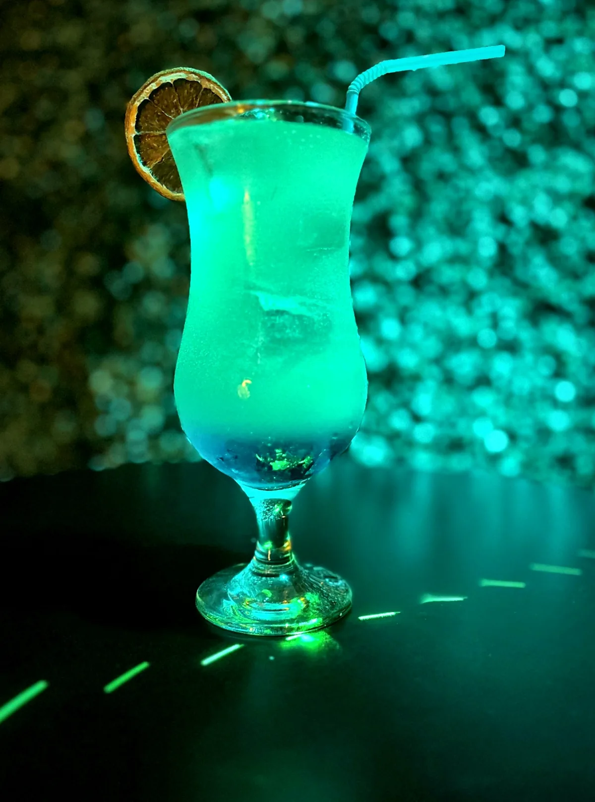 Trago con iluminación